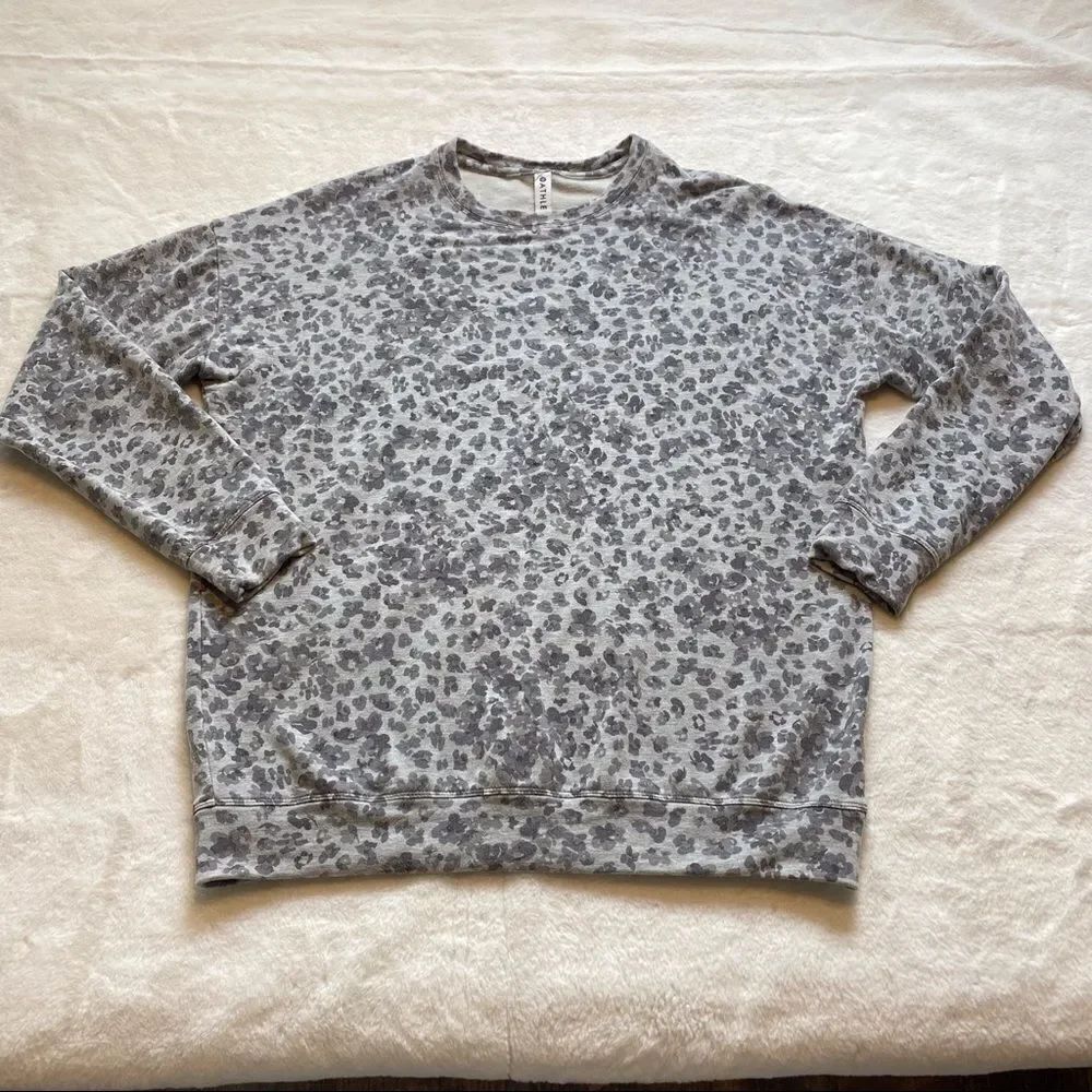 Athleta Studio to Street Gray Splatter Sweatshirt Size Small